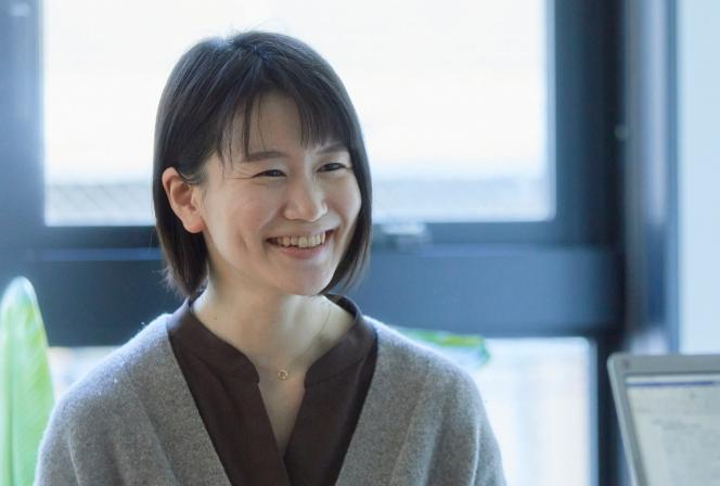 みるmama さま　専用 Amazon.co.jp: Momcozy M5 搾乳機 電動 ハンズフリー さく乳器 着用式